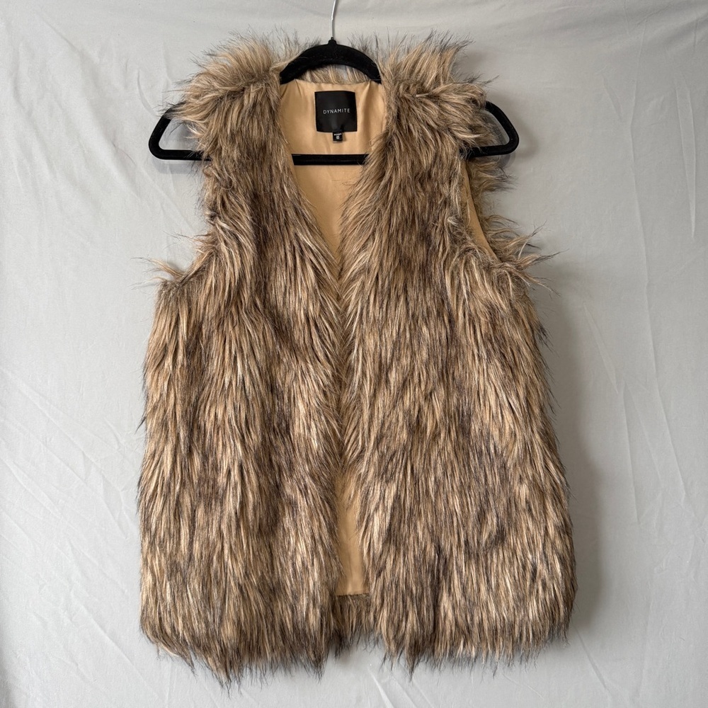 Dynamite Womens Faux Fur Vest Size XS/S Satin Lining Boho Chic Mob Wife Festival